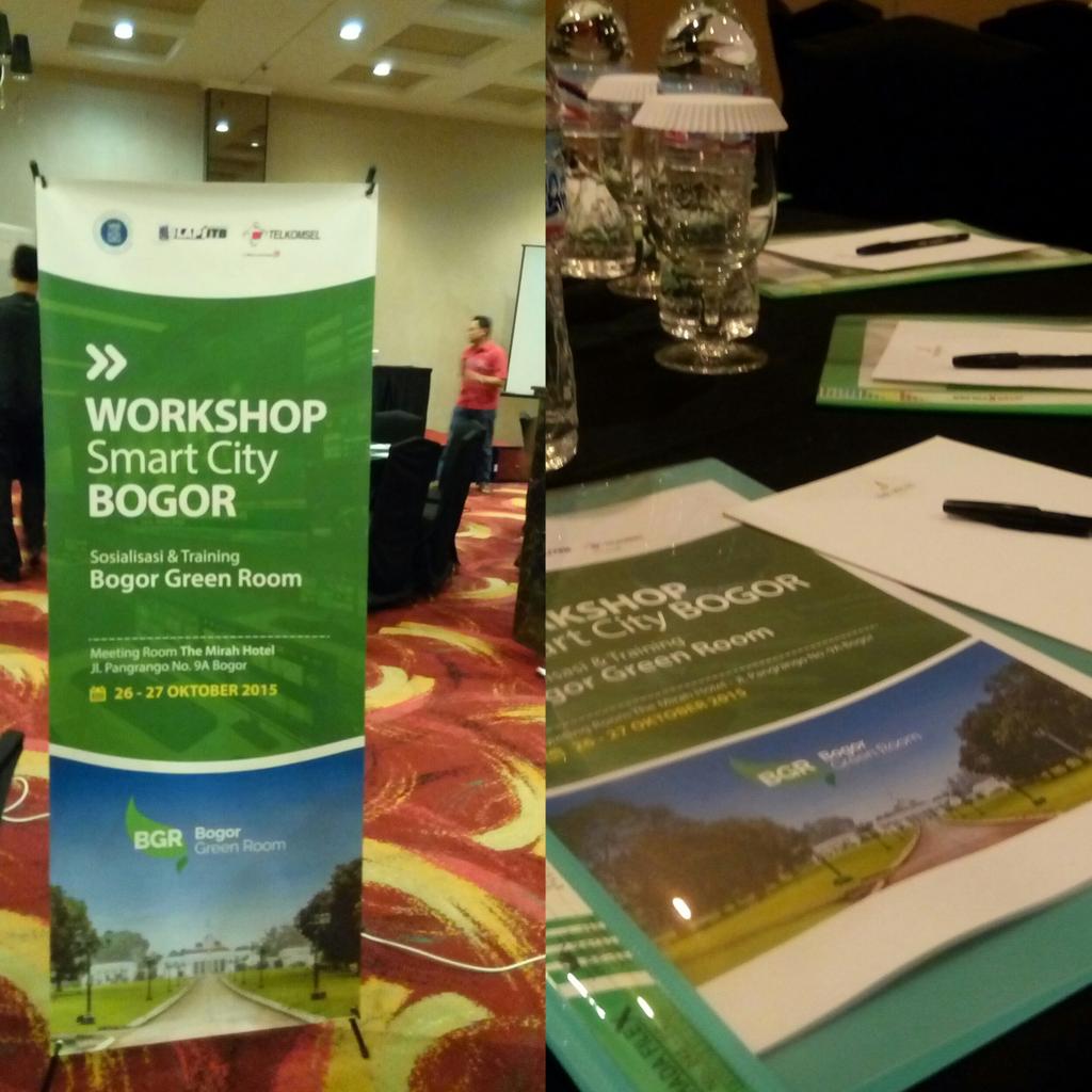 SmartCityID's tweet photo. Hari ini hingga besok, 26/27. Camat dan dinas di Kota Bogor mengikuti sosialisasi dan training Bogor Green Room . https://t.co/f0tClYndGO