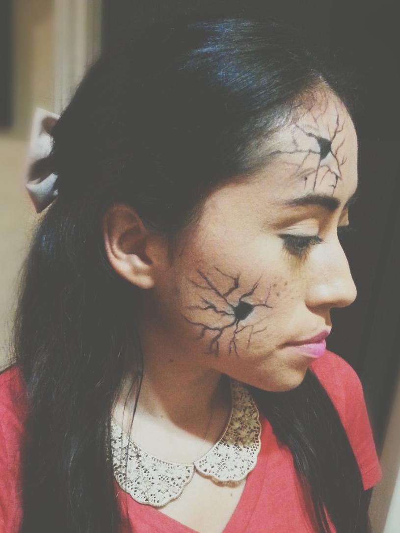 cleanlikeamom's tweet photo. Inspired by @JordanHanz Broken Queen of Hearts to wear a broken doll to work during #targetspooktacular https://t.co/5gICx8IBxx