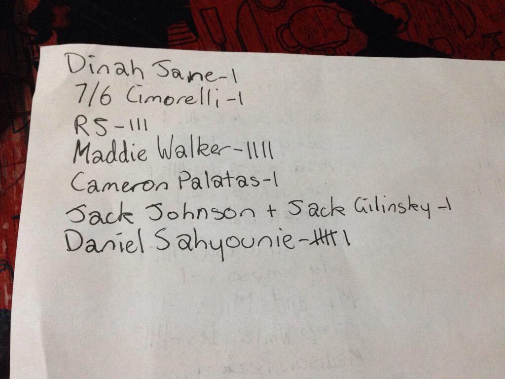 GIVING AWAY ALL DMS tweet media