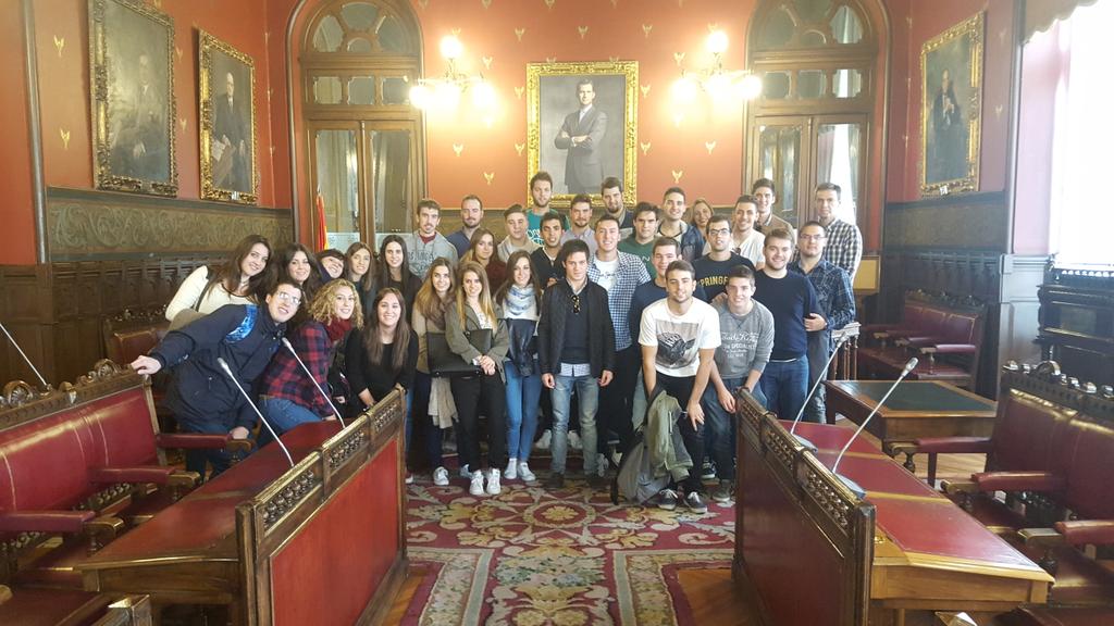 Aquí os dejamos unas fotos de nuestro viaje a la Bolsa de Madrid. #cijab #JornadasDeBolsa2015