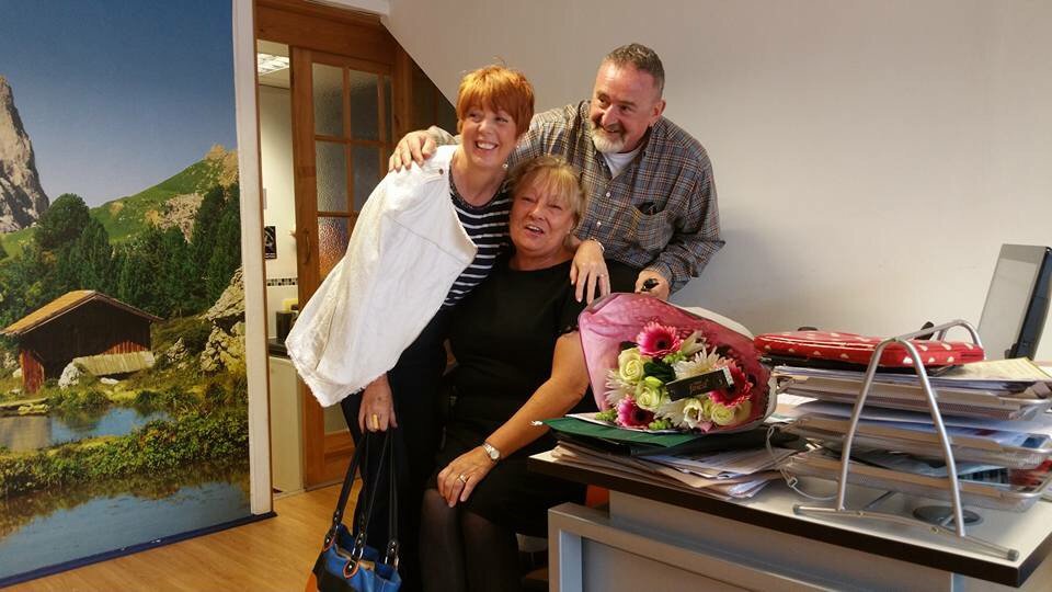 GeorgeProperty's tweet image. Jane is with some happy clients. With her expert knowledge she got the house they wanted🏡