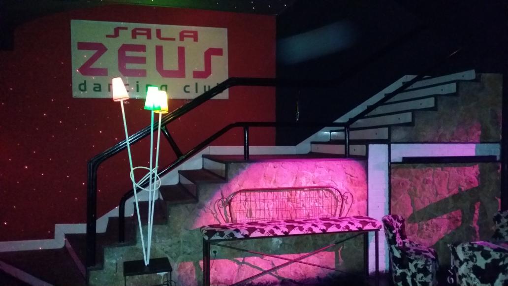 SALA ZEUS original tweet media