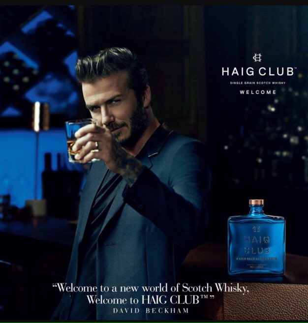 Cris_Moncada's tweet photo. @mariche_navio Beckham con el Whisky Haig Club. #CEOCEU https://t.co/erj44tNpRZ