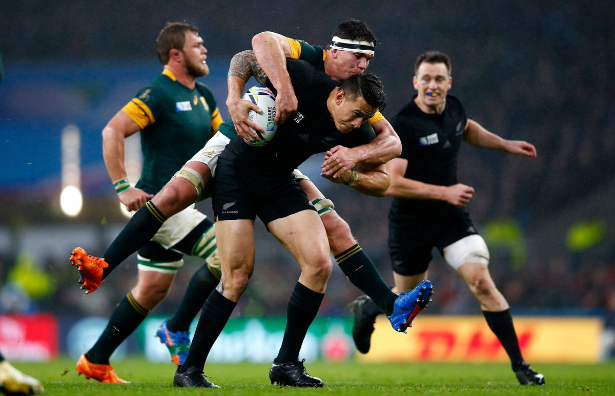 rugbyworldcup's tweet photo. It's not all reverse offloads &amp; slick passing moves for #NZL, they also know how to win ugly https://t.co/fUKa8UNoRi https://t.co/OExxjFcjLj