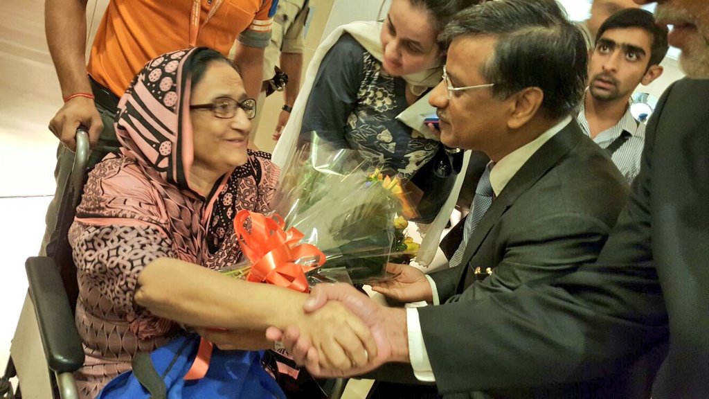 Raveesh Kumar on Twitter "A daughter returns home. Geeta arrives in