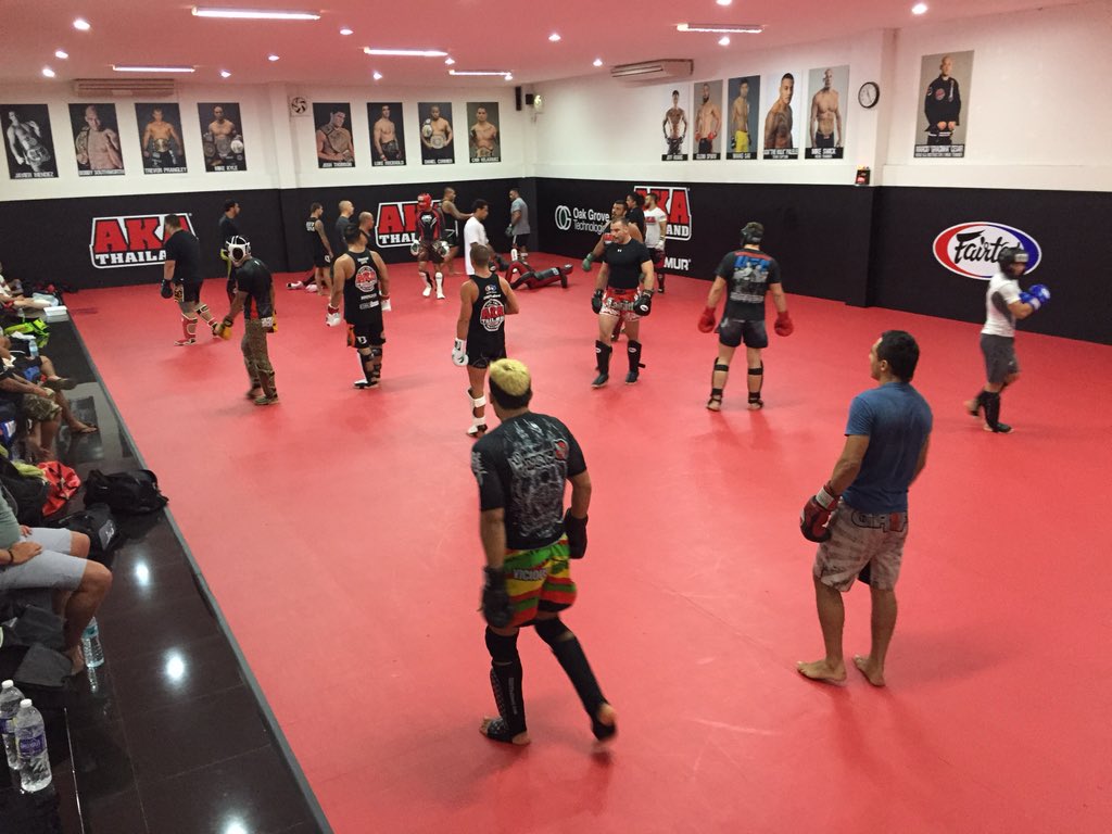 officialswick's tweet photo. Pro fighter sparring about to start at @AKAThailand. @MarkHunt1974 fight camp in full effect! #TeamAKA @soathehulk https://t.co/6khLz7Xh2x