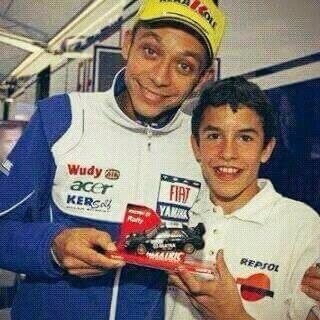 diasveronika's tweet photo. ...jaman semono @ValeYellow46 @marcmarquez93 cc: @enp28 #SaveVR46 #SupportVale46 https://t.co/eqouDvPeny