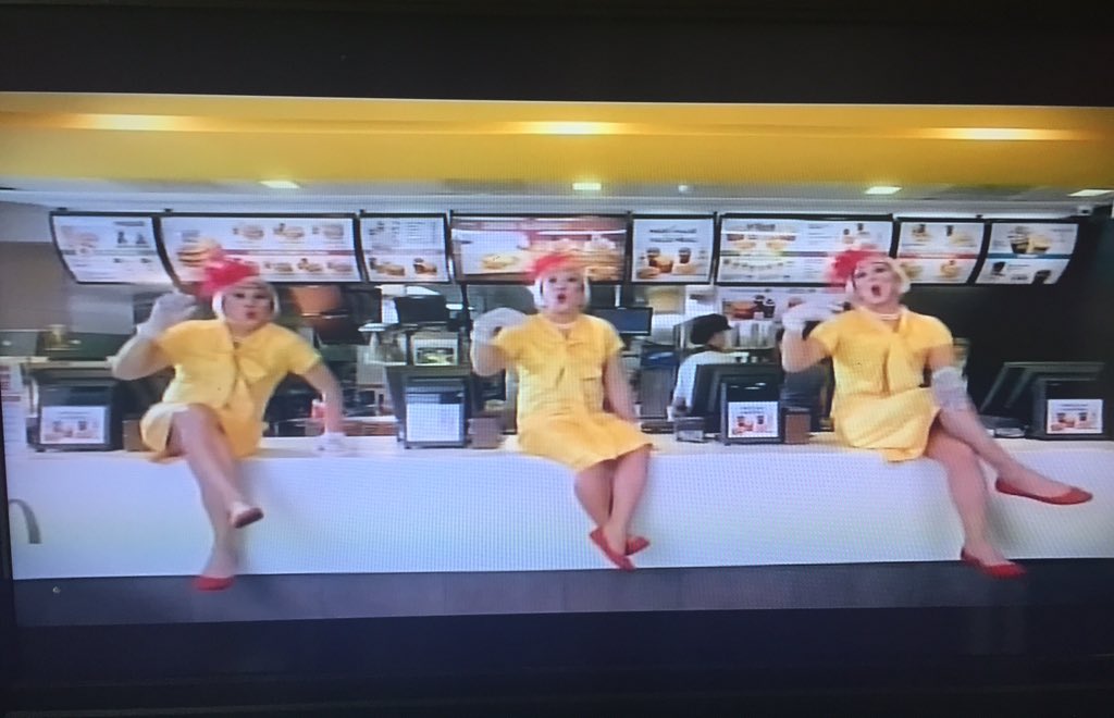jocasdeleon's tweet image. Hahahahahaha! Omgggg!! New McDo TVC... AlDub with the 3 beautiful lolas!! Awww best one so far! ❤️❤️❤️