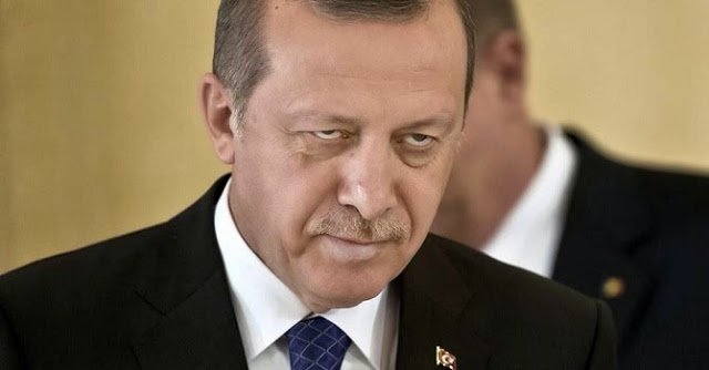 cumhuriyetgzt1's tweet photo. Tayyip Erdoğan'ın 1 Kasım kumpası https://t.co/ynj8XdHgYQ https://t.co/iVM8J8PCU1