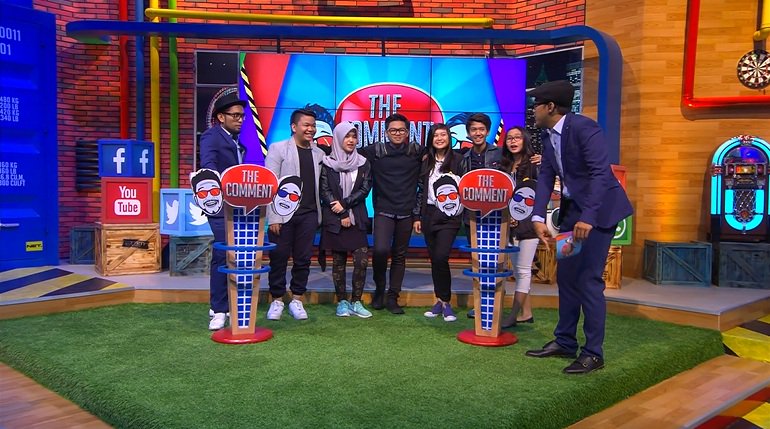 mdtvindonesia's tweet photo. Commenters! Malam ini duo host @TheComment_NET akan mengajak @CJRisCJR bermain games bersama fans pkl 22.00 WIB. https://t.co/Xb4J1D3SKZ
