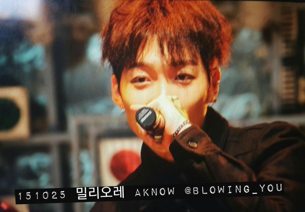 blowing_you's tweet photo. [Preview] 151025 동대문 밀리오레 AKNOW
AFOS_AKNOW #AFOS #AKNOW #아포스 #떠오르는_이미지 #크롱 #귀엽 #손에_새긴_것은 #컨버스..? https://t.co/gTuQ96Nf1J