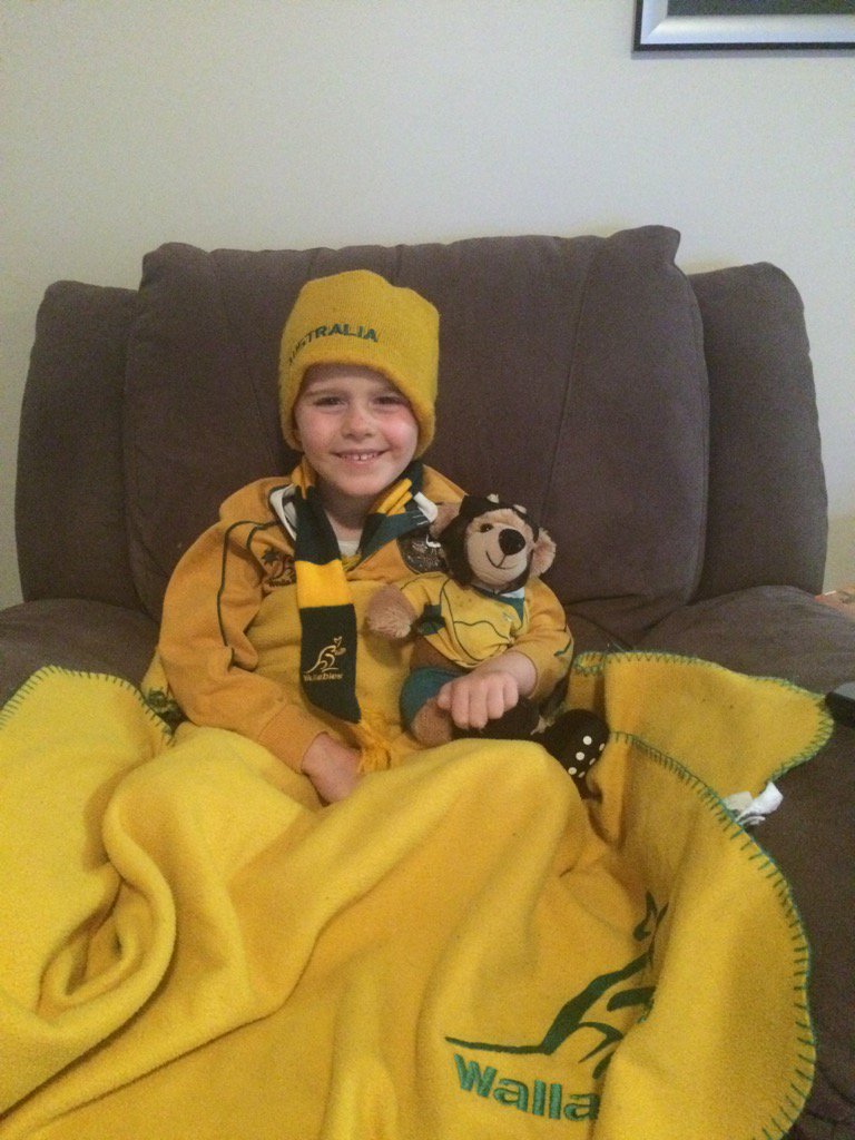 LJ2800's tweet photo. One very tired but very excited lil Wallabies supporter #StrongerAsOne #Wallabies #RWC2015 https://t.co/fmvt0ifNbY