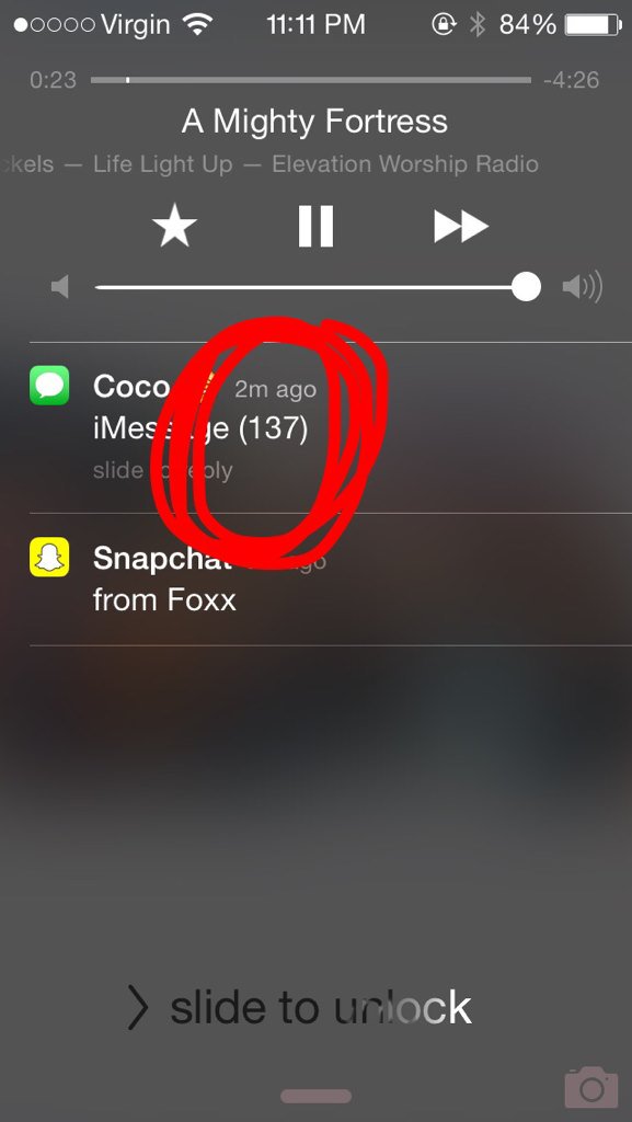 Stephanie26G's tweet photo. Anyone else leave their phone for like 5 minutes and come back to 137 messages 😂😄 #OhCoco https://t.co/0Fz8ha7qQH
