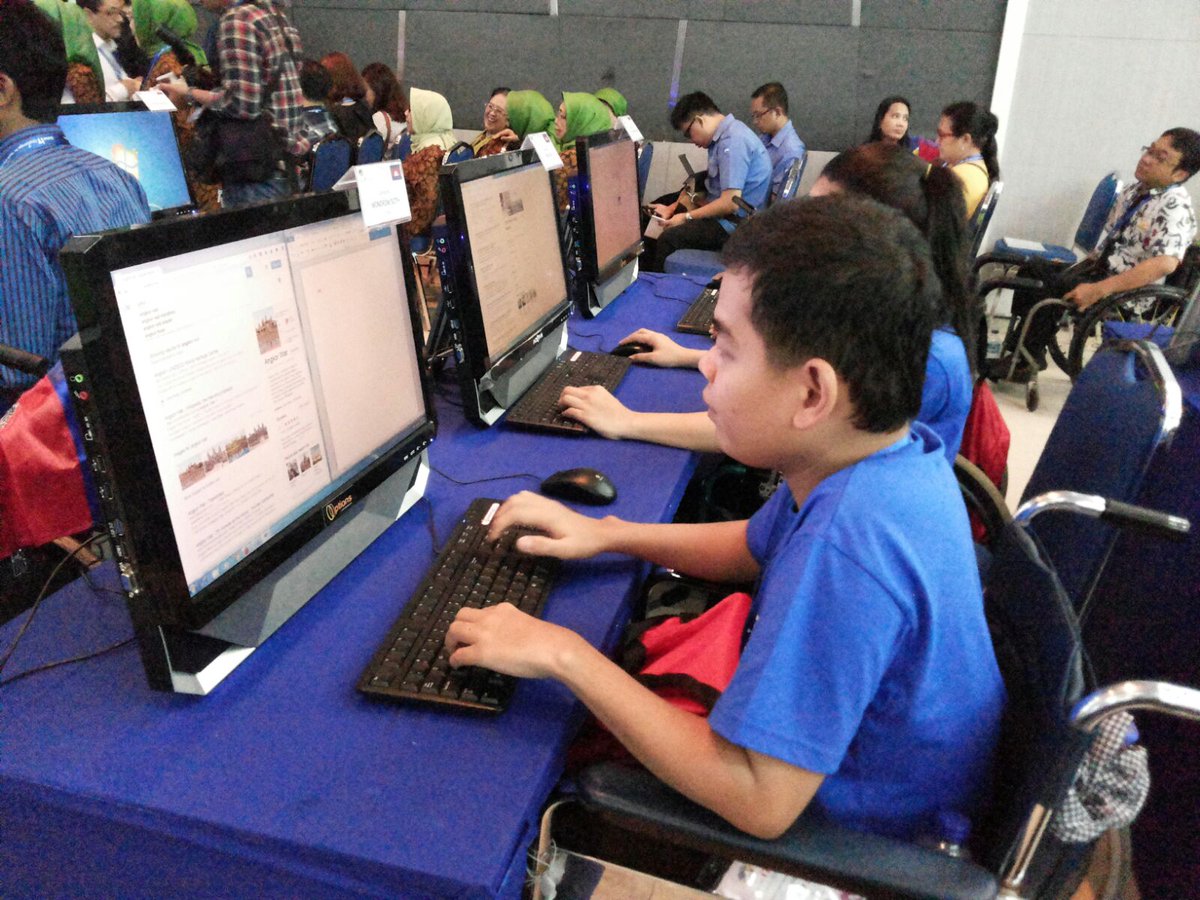 kemkomdigi's tweet image. GITC 2015 merupakan kompetisi ketrampilan IT remaja penyandang disabilitas se Asia Pasifik. (26-30/10) pih-Y