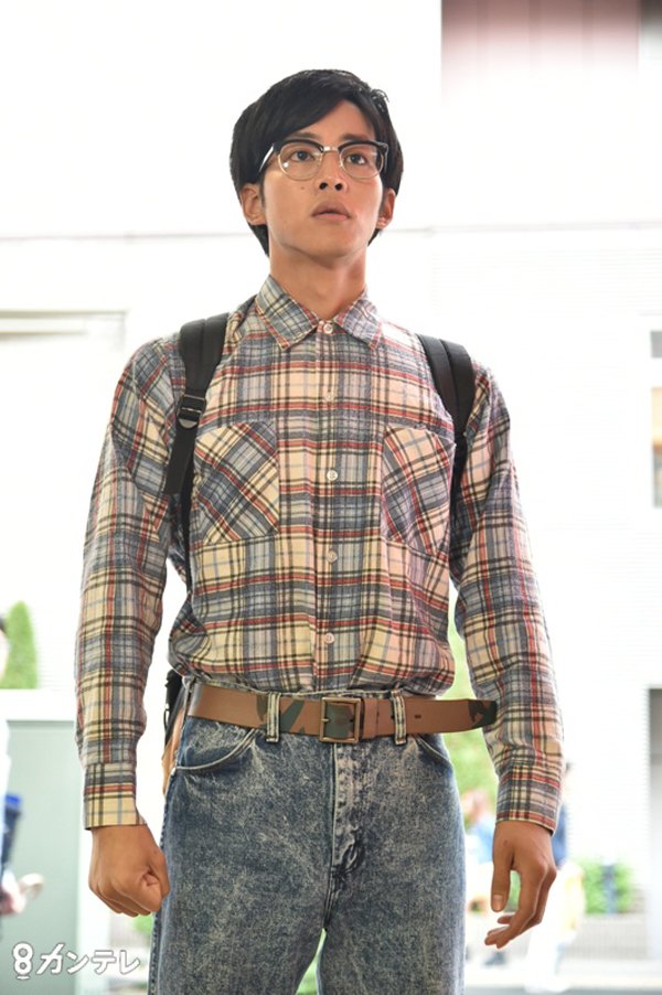 توییتر カンテレ در توییتر いよいよ明日夜10時 サイレーン 第２話放送です 今回もハッシュタグつけていきますよ それにしても桃李さん なぜこんな格好に オタクな桃李に癒されたい 今夜は桃李に守られたい サイレーン カンテレ T Co Bkxmtgz3ku