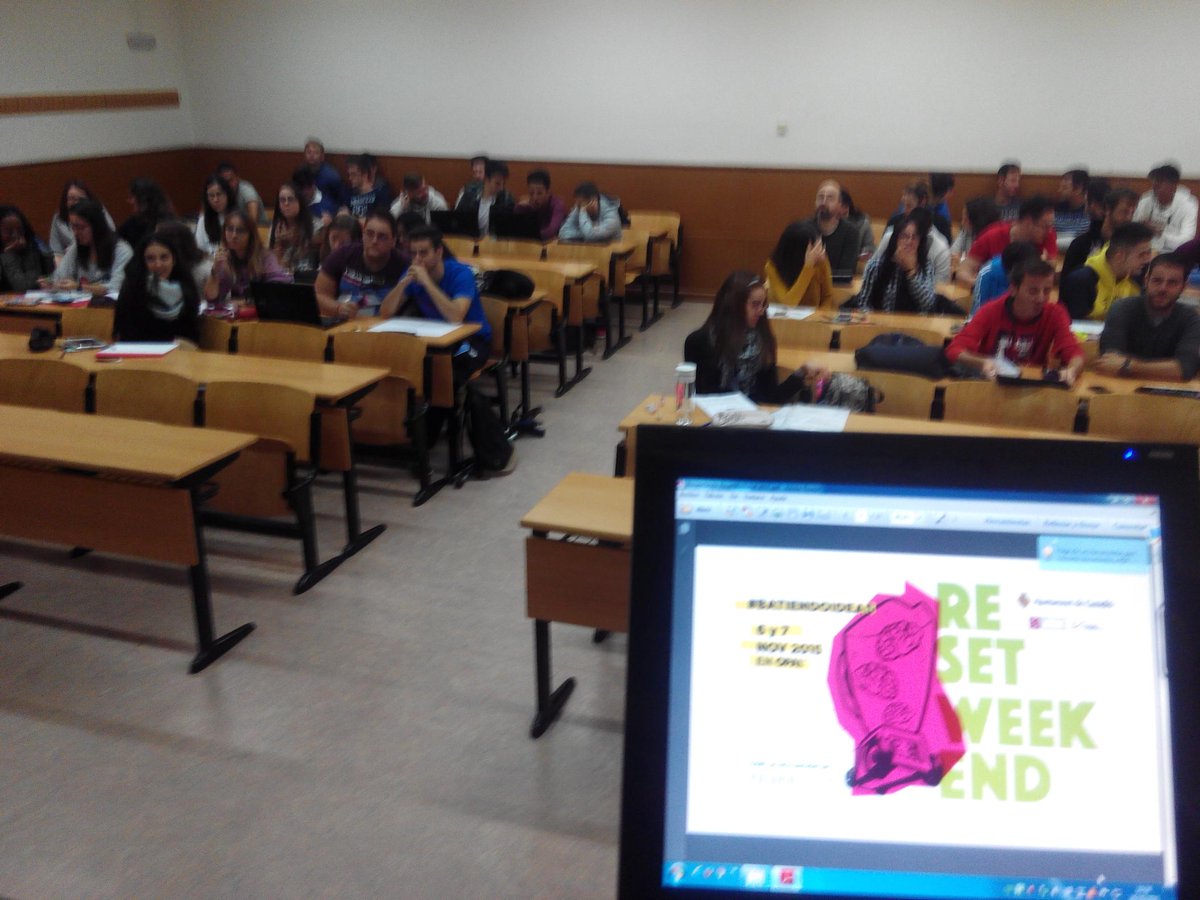 ResetW's tweet photo. Empezando #batiendoideas #1ADE entrada patrocinada por @espaitec ¿donde se os baten las ideas? https://t.co/9BUuAFIjEv