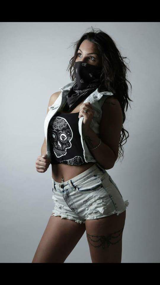 LojaParis's tweet photo. Ton débardeur femme Linkke-Ink modèle Pirate toujours disponible sur https://t.co/eElmJS2LWP! #shoppingonline #model https://t.co/CrGQDHY8Jz