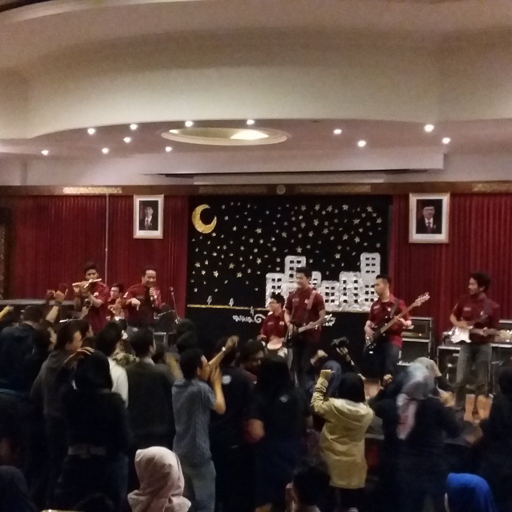 Closing bersama The Kandang #Psikobrate2015 #psikophoria2015