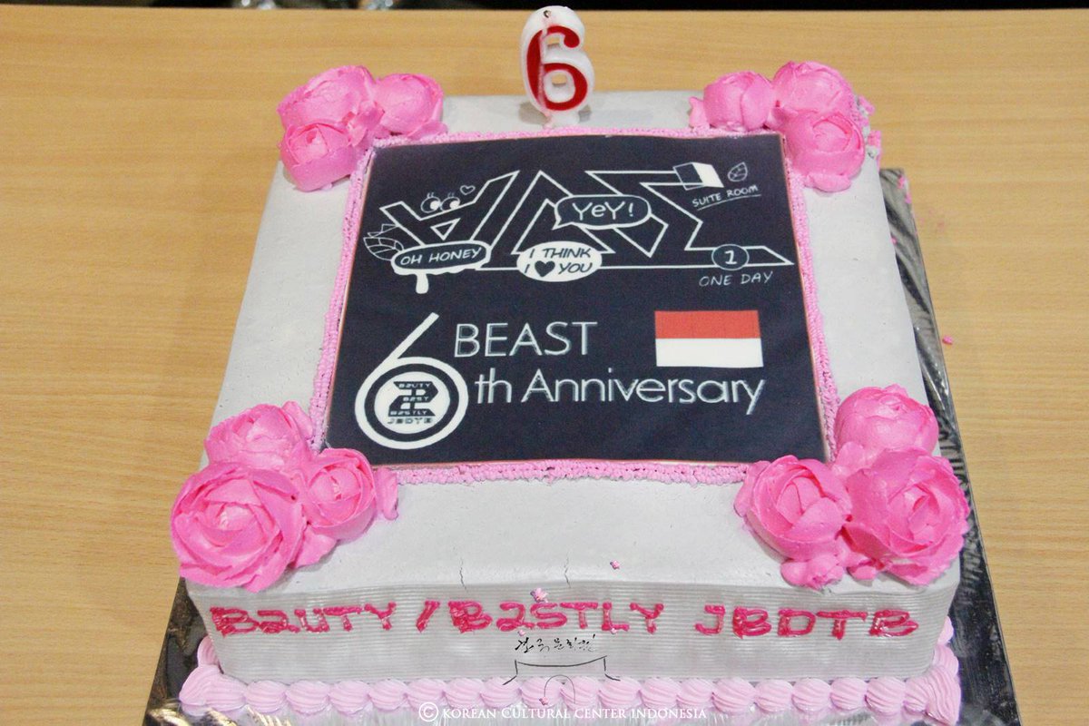 BEAST 6th Anniversary Fans Gathering
By @B2ST_JBDTB
Minggu 25 Oktober 2015
More Photo: goo.gl/nu5J2y