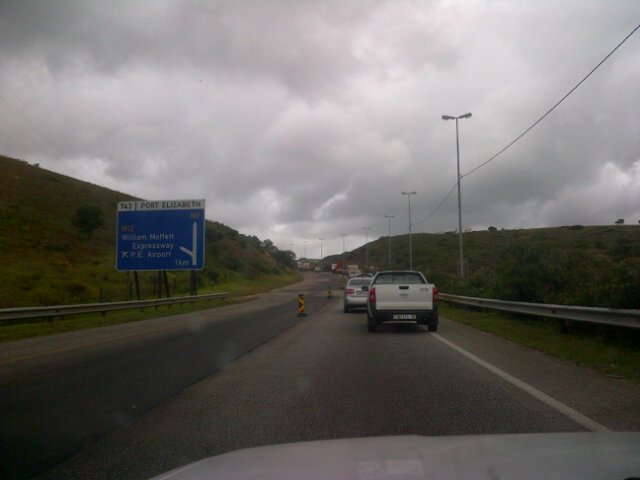 TrafficEC's tweet photo. Port Elizabeth - Roadworks: N2 Route approaching Stanford Rd to Cape Rd. Expect Delays! https://t.co/mZMGAlGOBY