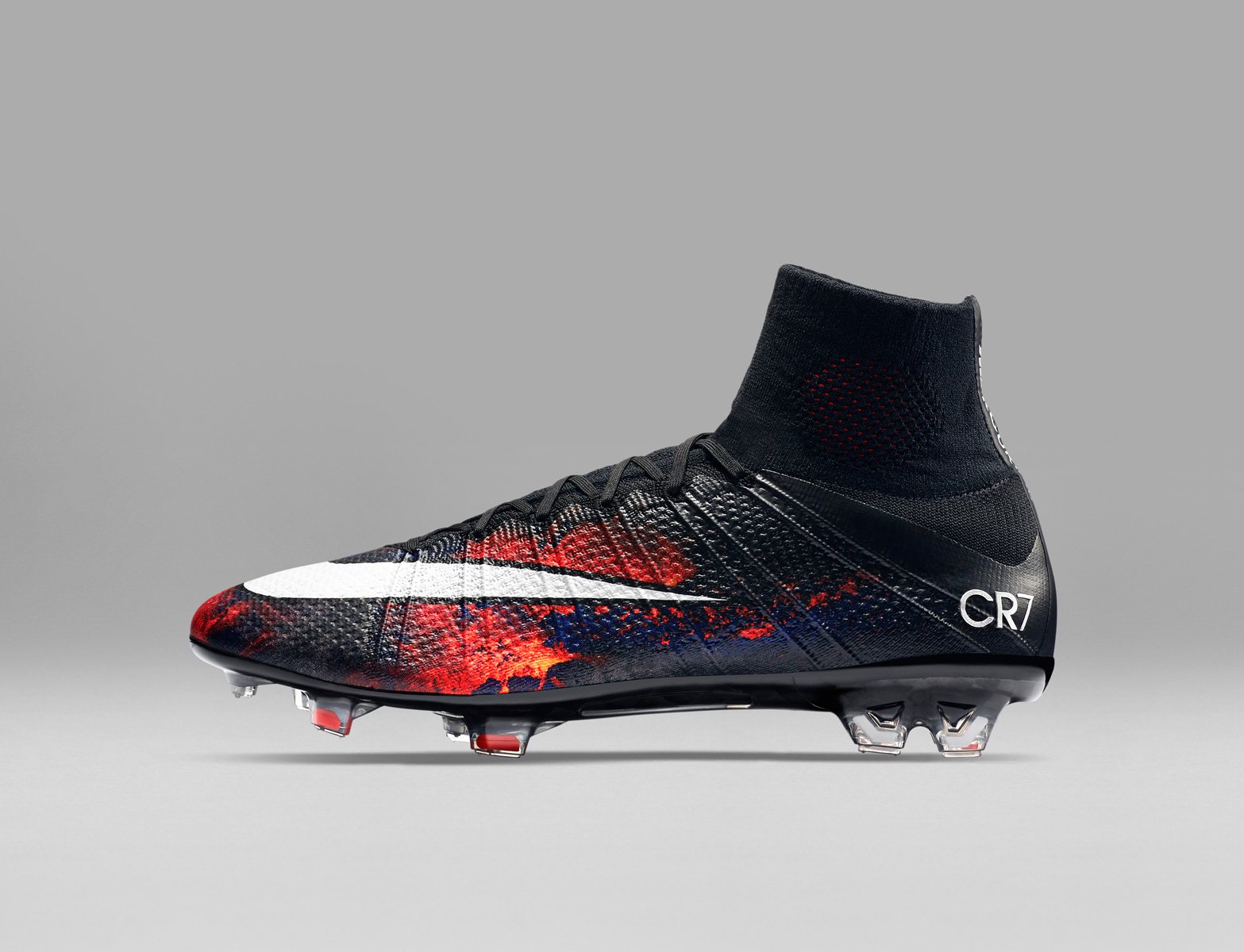 Ejército libro de bolsillo Asociación JD Football on Twitter: "The @Cristiano @NikeUK Mercurial Superfly CR7  Chapter 1: Savage Beauty is coming soon to https://t.co/WnLWiW9DmZ  https://t.co/9yAojATXPb" / Twitter