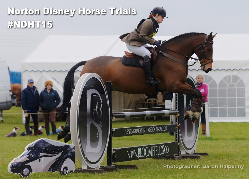 BaronHalpenny's tweet photo. It's been a fantastic 3 days at #NDHT15 #HorseHour @ERAofGB @BEventing @BEVolunteers @charleswarners @MitsubishiUK https://t.co/xQZuQoibQO