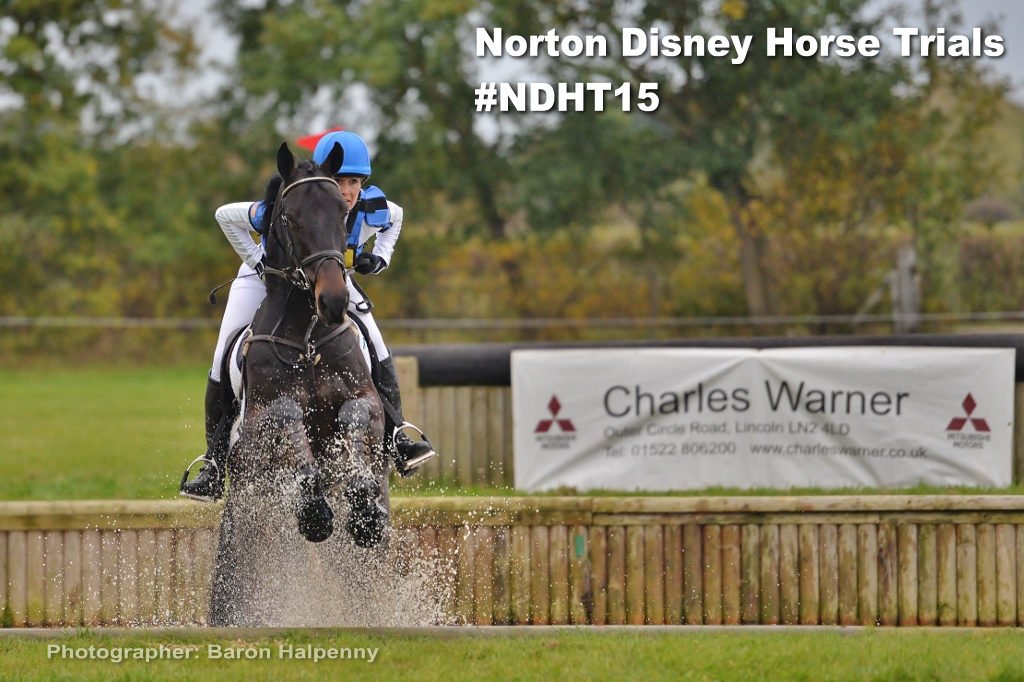 BaronHalpenny's tweet photo. It's been a fantastic 3 days at #NDHT15 #HorseHour @ERAofGB @BEventing @BEVolunteers @charleswarners @MitsubishiUK https://t.co/xQZuQoibQO