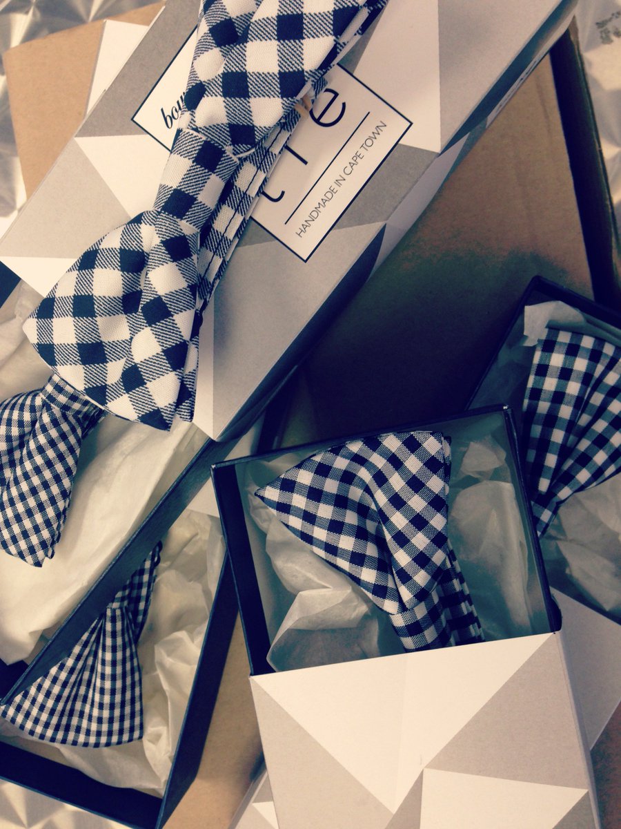 Finished a big custom order for a wedding. Forgot to take a pic of the accessories but here are the bow ties.