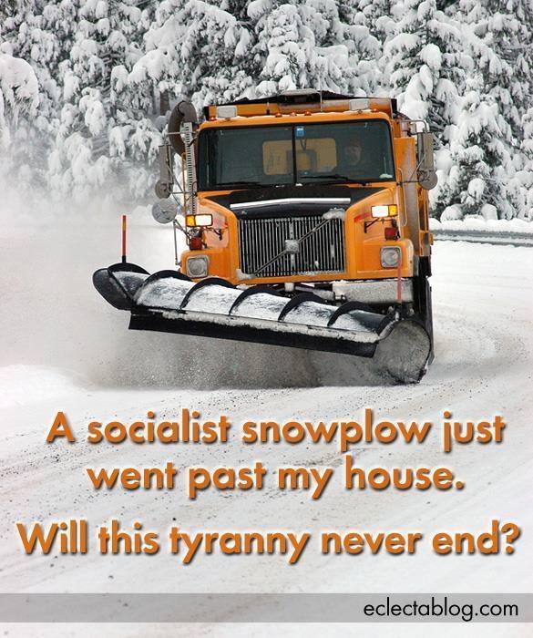 RedScareBot's tweet photo. ยฟChe pasa? RT @waywardwinifred Winter is coming... and so is democratic socialism. #MondayMicDrop https://t.co/J7nukvSMGy