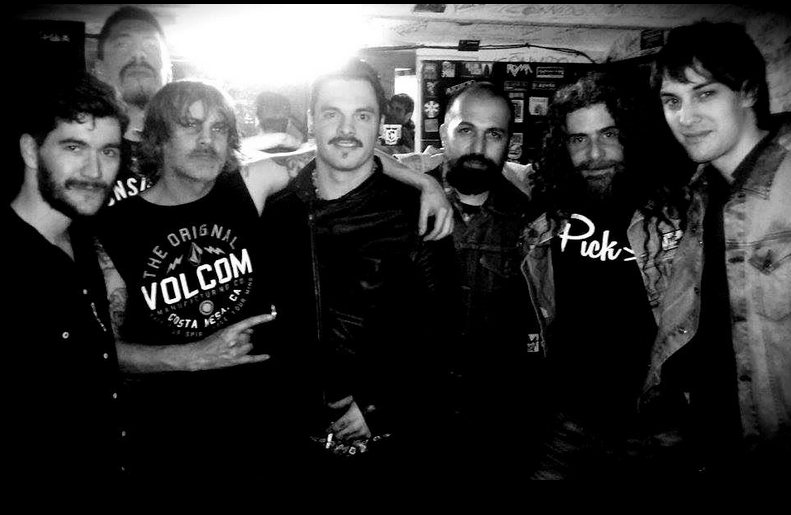 Katon_Banda's tweet photo. Inolvidable noche en Salón Pueyrredón! Estén atentos porque se vienen más fechas! https://t.co/gcV6UilrxN