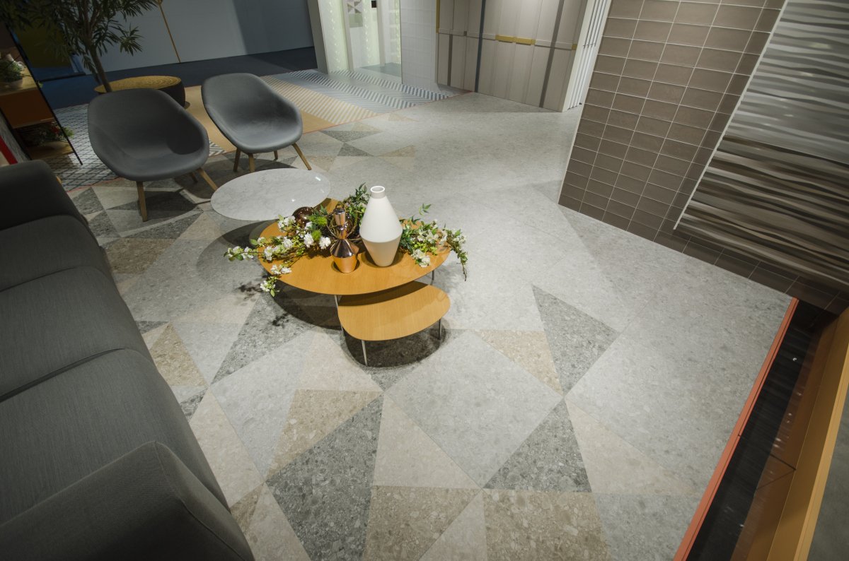 CerArte's tweet photo. Lunes de unión de materiales, conceptos, estilos y color. Conoce las tendencias de @VIVESCeramica #Cerarte. https://t.co/M8aWNsGgve