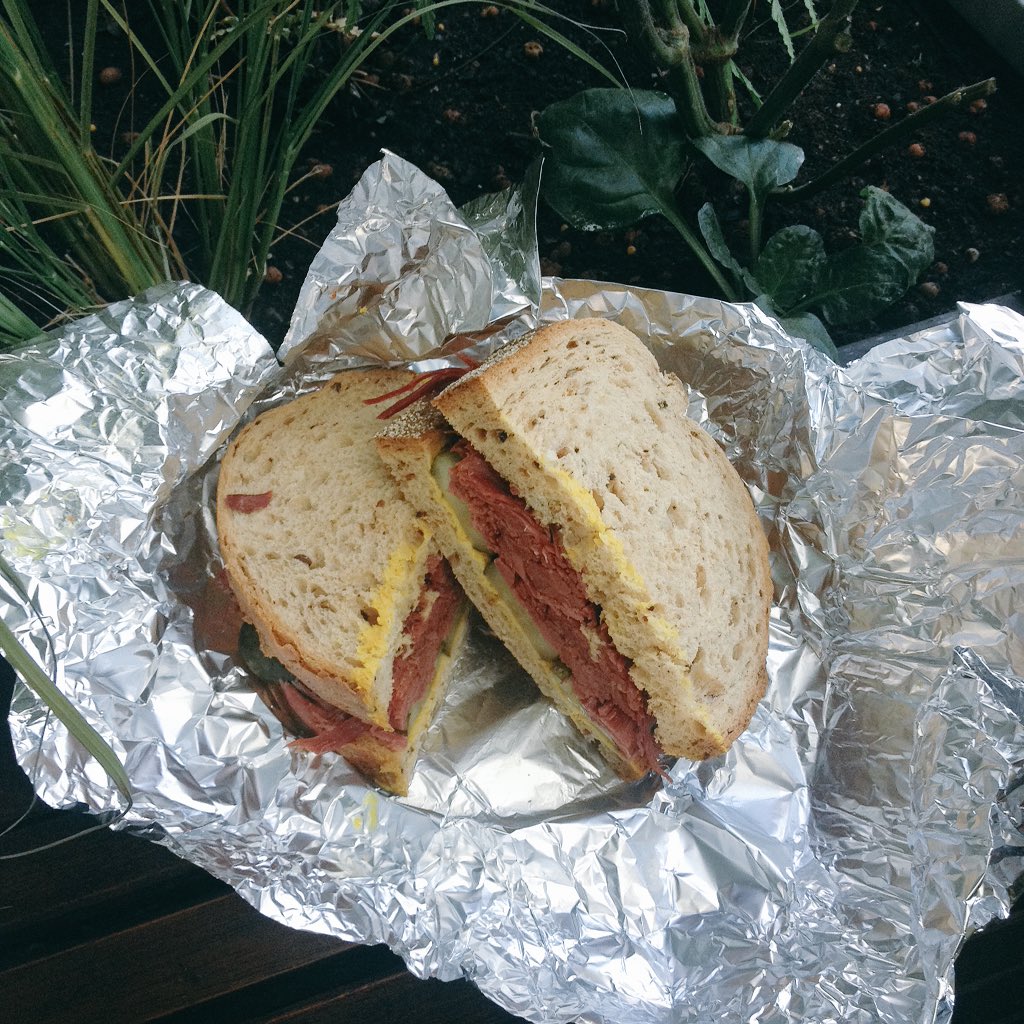 Meeting by Borough Market = lunchtime win