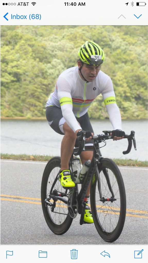 jarango83's tweet photo. Six Gap Century https://t.co/xXVdBZM1iK