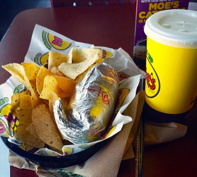 MoesCT's tweet photo. You can have it all this #MoeMonday! Burrito, chips, salsa, and a drink for only $6.99. #BurritoLove https://t.co/DNATUuxVbx