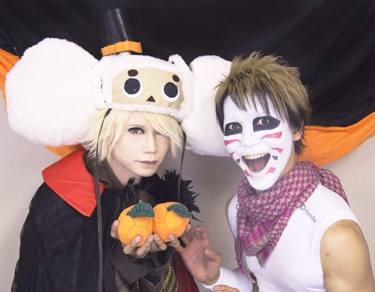 Shinpei Breakerz ブログを更新しました T Co Pww2tmbplk 昨日は オレもdir En Greyのshinyaさんも真っ白でした チェブラーシカ白バージョンも 最狂カワユス T Co 2nwilwjqdu