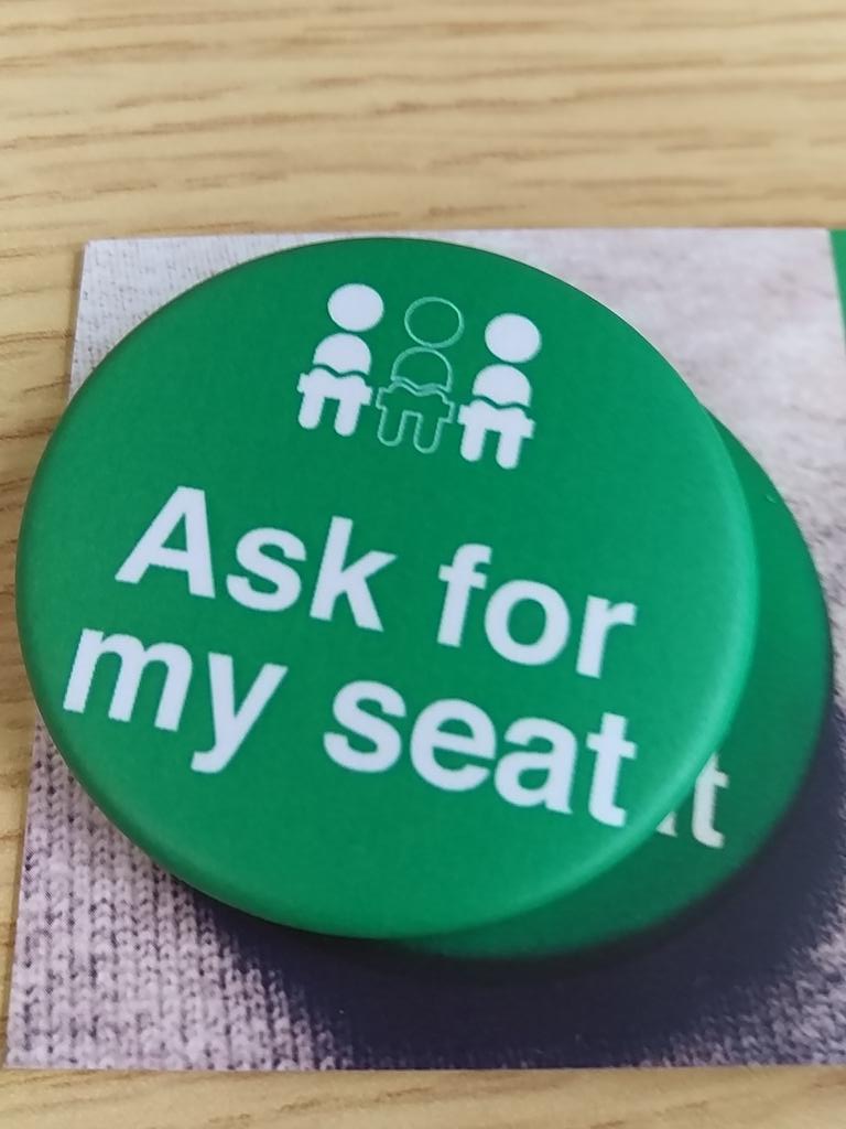 Fantastic! Got this outside <a href="/NetworkRailLBG/">London Bridge</a> this morning. <a href="/askformyseat/">Ask for my seat</a> #MakeSomeonesJourneyEasier #mondaymotivation