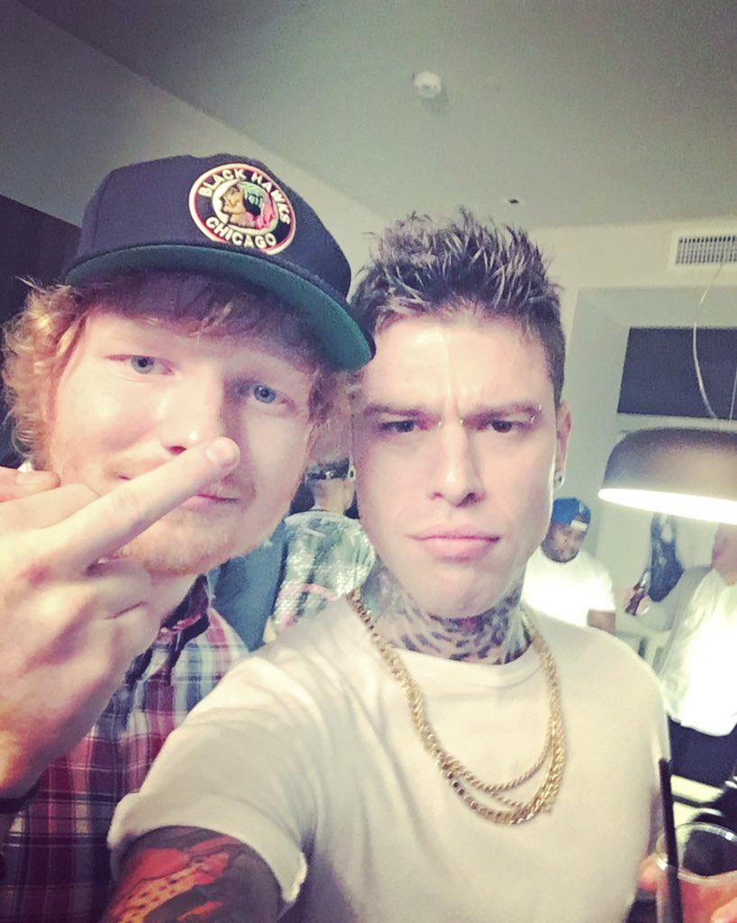Fedez's tweet photo. Io con il mio amico Ed Sheeran (sbooooooom) https://t.co/qC4PviuWBf