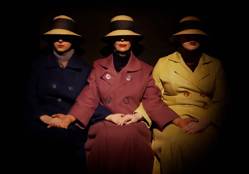 MouthonFire1906's tweet photo. https://t.co/AJfvcd2m0k @kevinabosch #FocusTheatre @IrishTimesCultr @BeckettSSchool @RoghaGabriel #TeachtIsImeacht https://t.co/s5m6NjGdg8