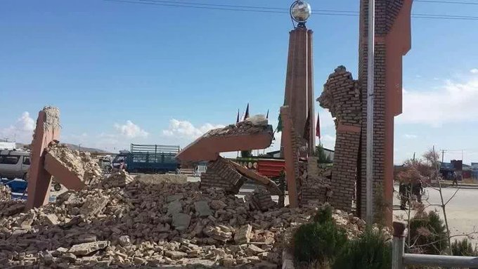 Voir l'image sur Twitter