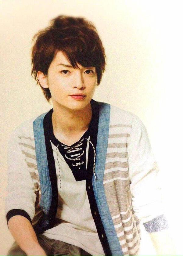 yumi_kf21206's tweet photo. 初めての挑戦♡
自担なので絶対成功させたいです！

玉森くんの誕生日までに317RT目指します⚡

ご協力よろしくお願いします🐤

 #玉森裕太
 #317RTぴったりで止めてくださ    い 
 #RTした人で気になった方お迎え https://t.co/AJ3guij9gY