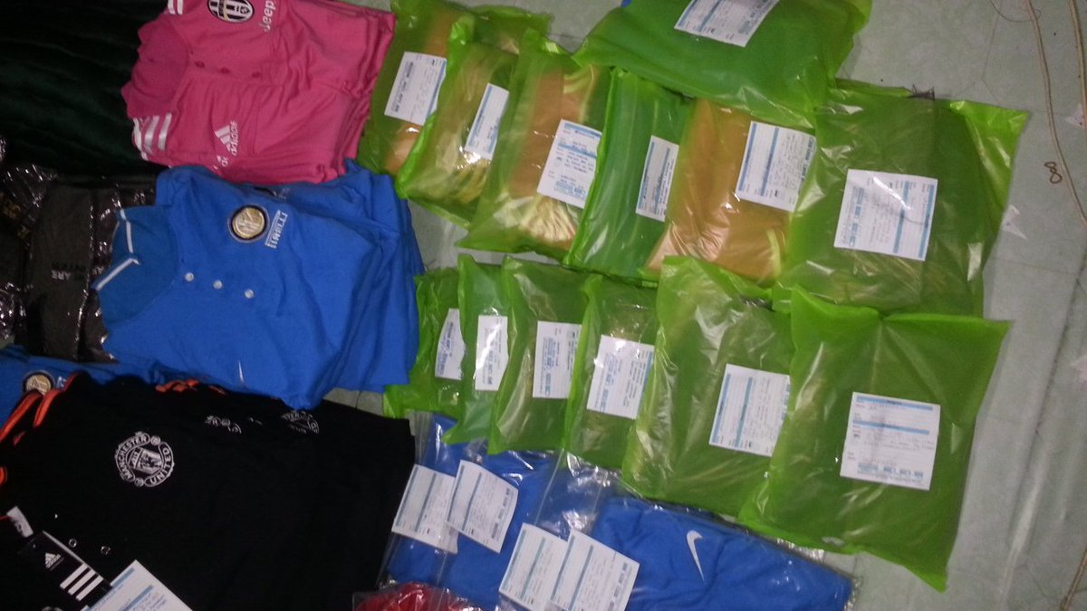 #ForzaInter Ready Stock Polo Official Inter
Kesempatan akhir bulan mumpung lagi diskon
BB 56D6BBD8 WA:081214766482