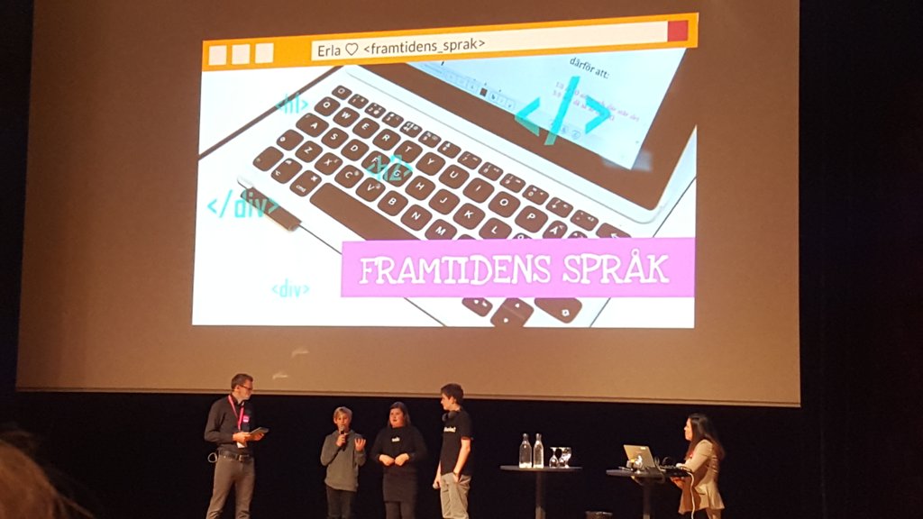 o_k's tweet image. Kids explaining to 450 teachers why it&apos;s important to learn programming! #languageofthefuture #lärandedagarna2015