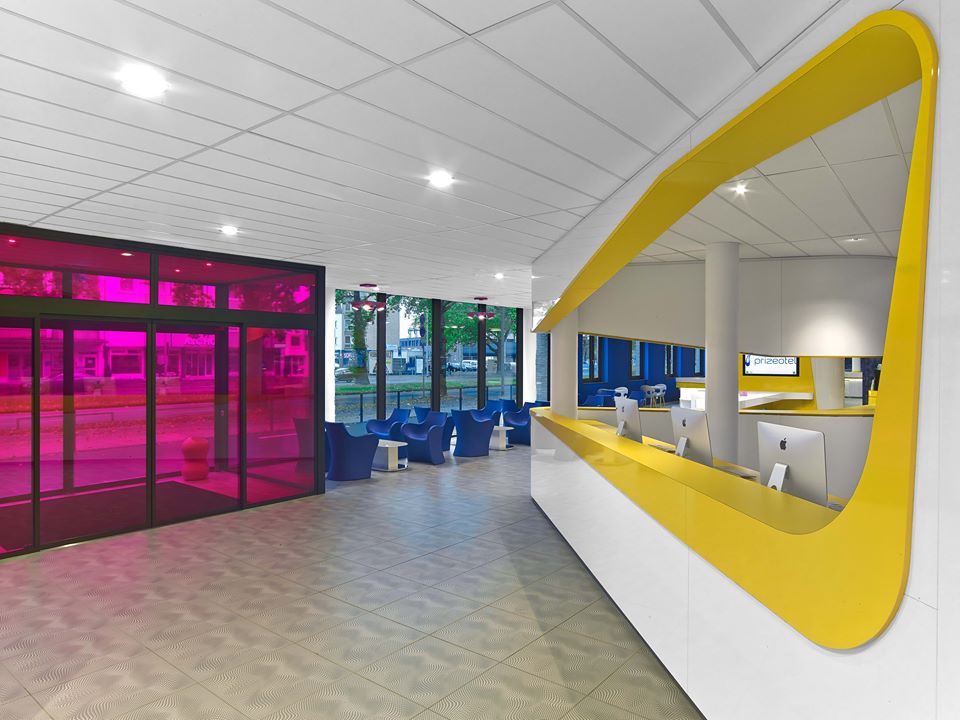 AlessyaJurt's tweet photo. New budget hotel in Hannover Prizeotel by Karim Rashid Photo by Eric Laignel 2015
#alessya #artemyeva @karim_design https://t.co/yHkTqygXBu
