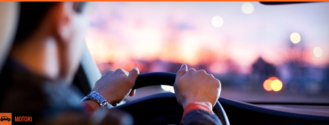 WillBeCreative's tweet photo. Innovazione tecnologica nelle #automobili: supporto o distrazione per il #conducente? https://t.co/37ILpZq43n https://t.co/rW8gHhSSUk