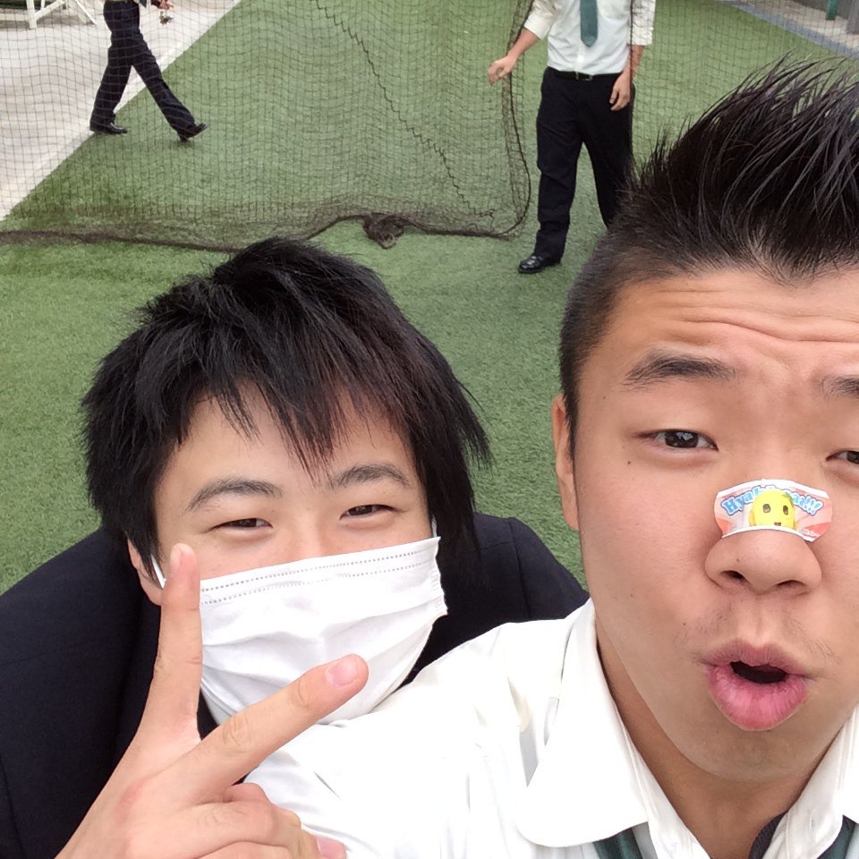 raiseirasedaaa's tweet photo. 始めてやっちゃうぜ
#1mmでもいいなとおもったらRT 
#RTとふぁぼした人全員フォロー 
#一度でもあったらRT 
#10代全員RT 
#ブスと思ったらRT https://t.co/2ZaUAx3dP3