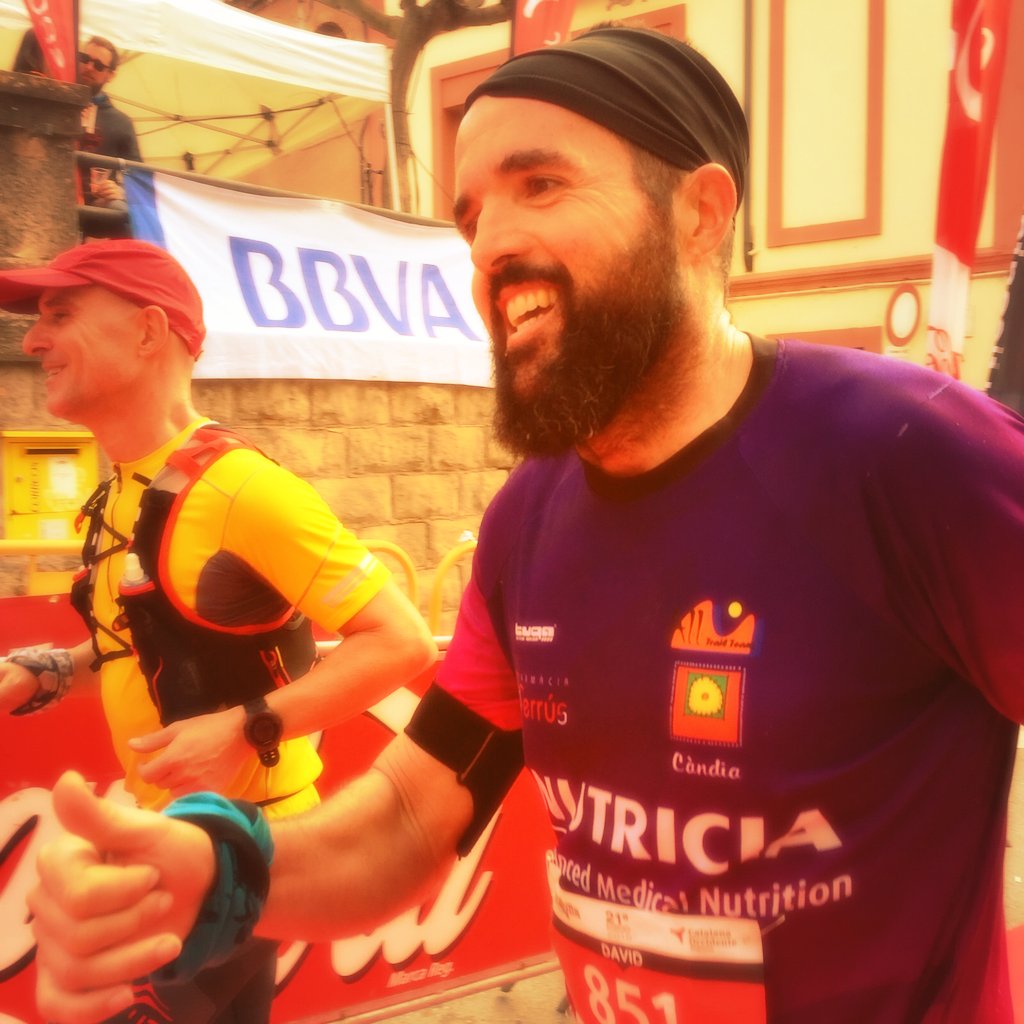 BultoDavid's tweet photo. Sant Llorenç de Savall#Catalunya #primeramaratodemuntanyadecatalunya#trailrunning https://t.co/v6o4flbHyf