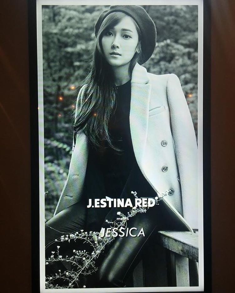 [OTHER][27-10-2015]Jessica trở thành người mẫu mới cho thương hiệu "J.ESTINA RED" CSPSKfvVAAA2GpV