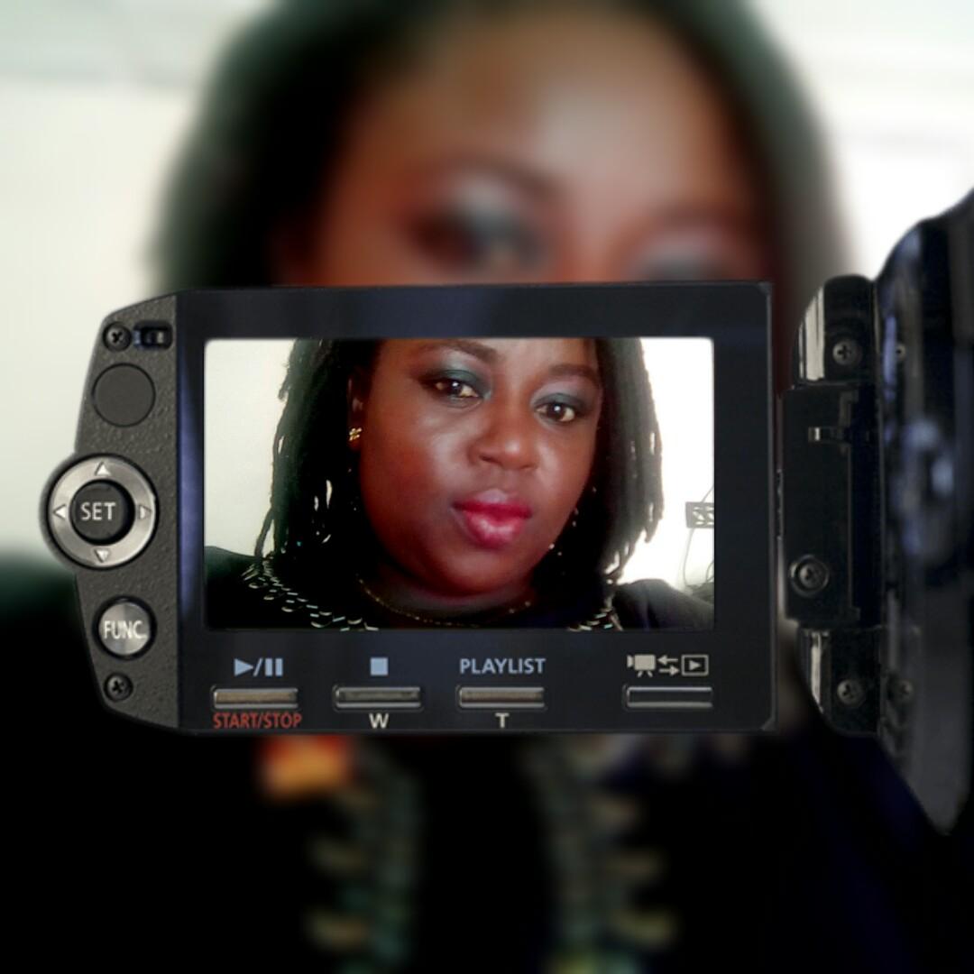 Queenieez R&B tweet media