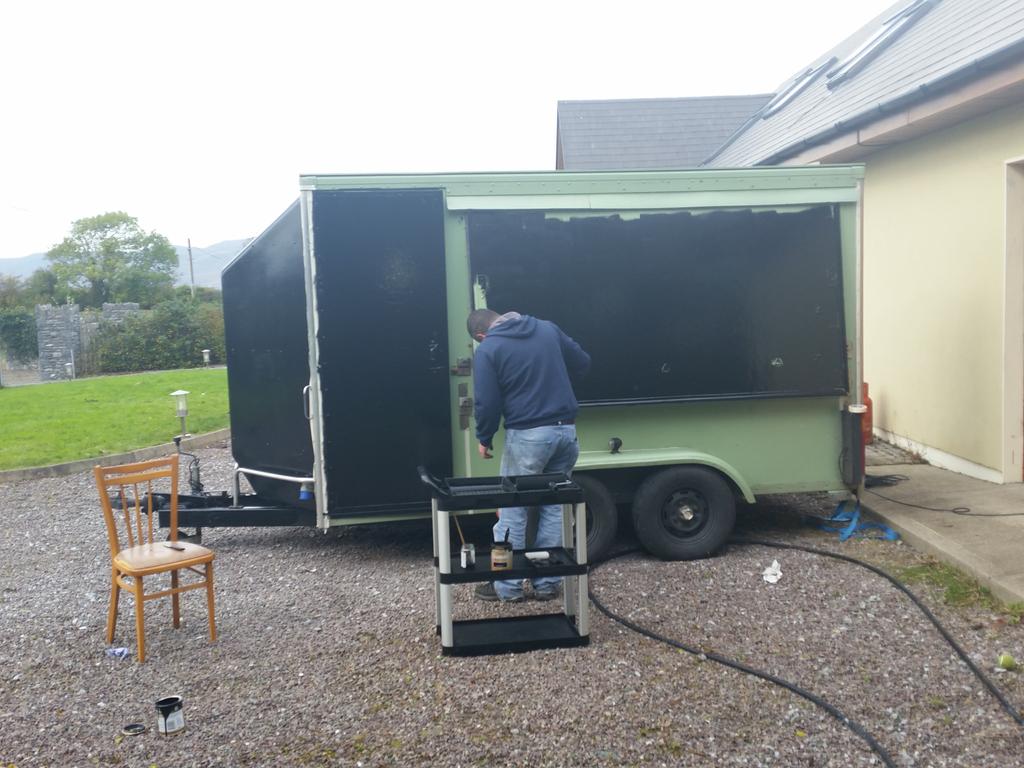 Hurleysfusion's tweet photo. #hurleysdelectabes #trailerrenovation #finefoodonwheels #worldfusion #lettheworldknow https://t.co/QorsSwIx1r