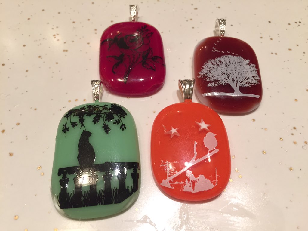 ByMadgerie2015's tweet photo. Some more creations!! https://t.co/pIqVYZLS5e
